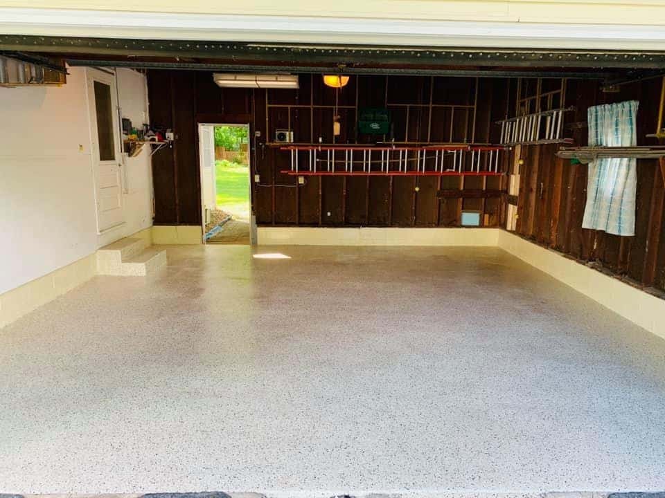 Epoxy or Polyaspartic Garage Floor